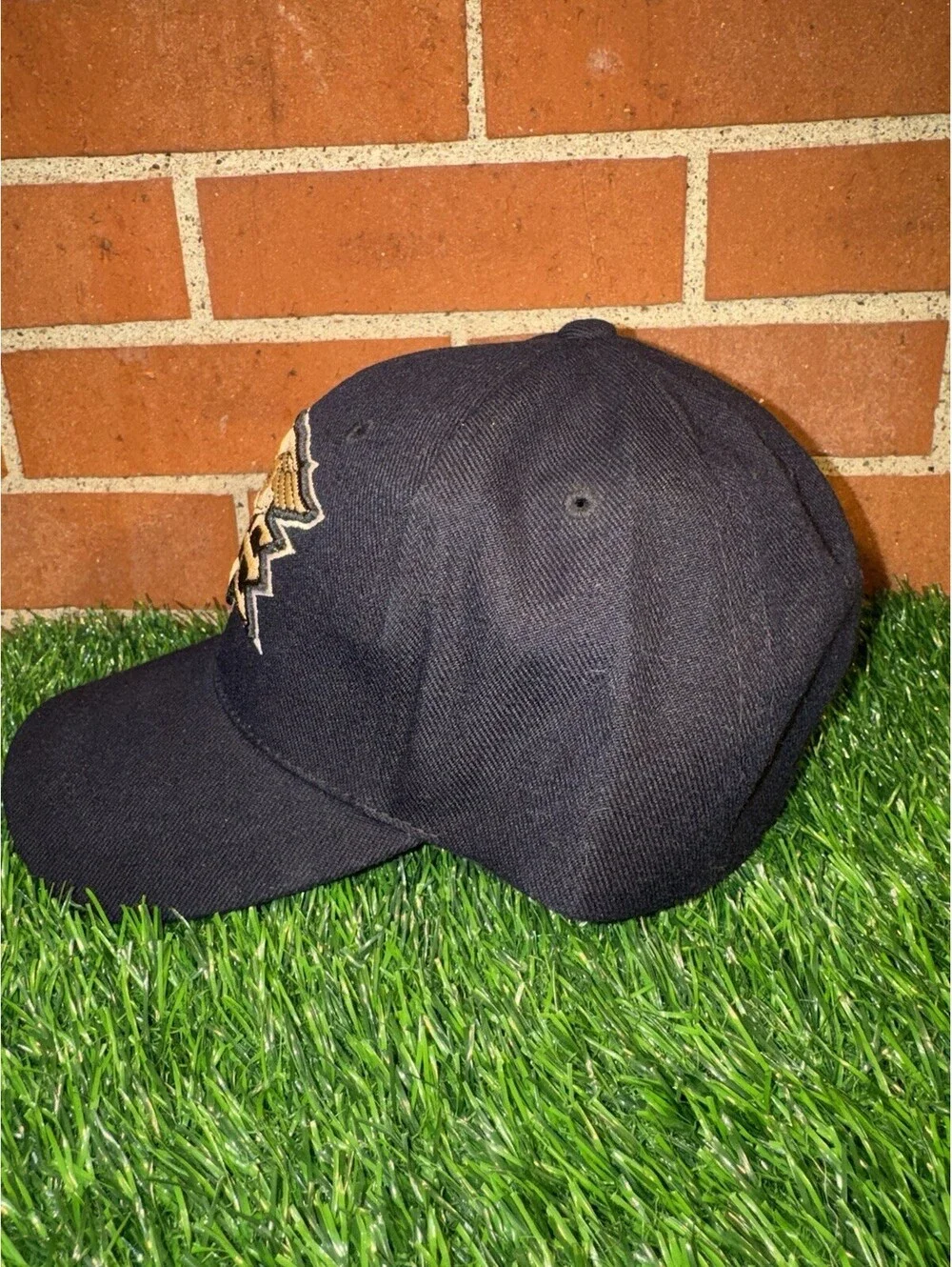 NWOT VTG Y2K Navy Seal Team Special Warfare Trident StrapBack Hat